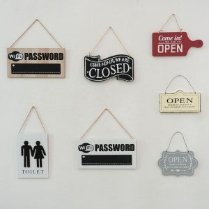 Various slogans and materials can be selected